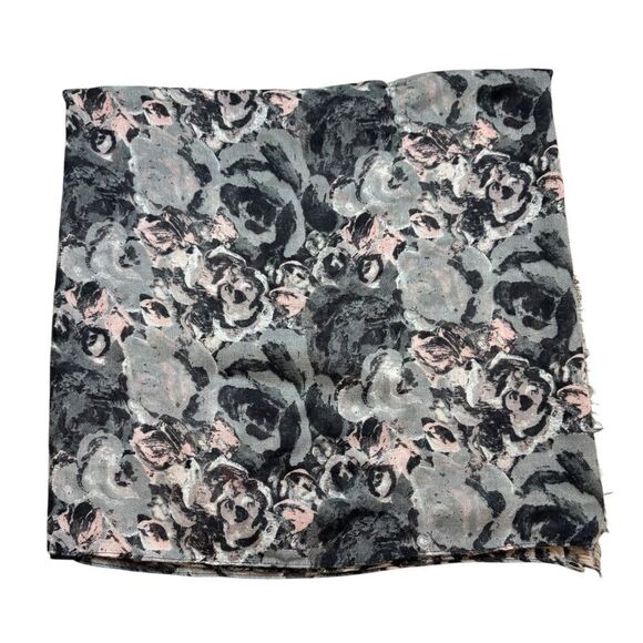 Ladies Nordstrom Brand Grey and Pink Floral Print Scarf - Picture 1 of 9